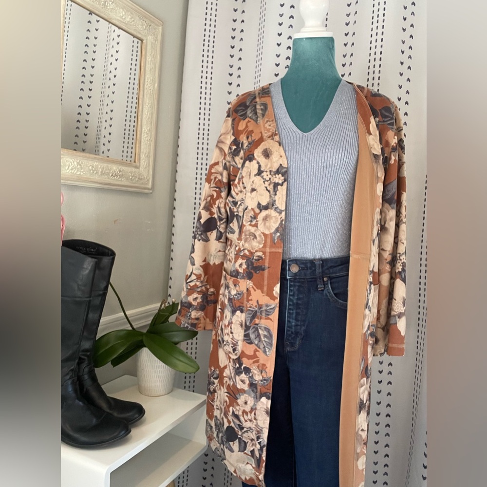 Floral Brown and Cream Coat - Picture 2 of 4
